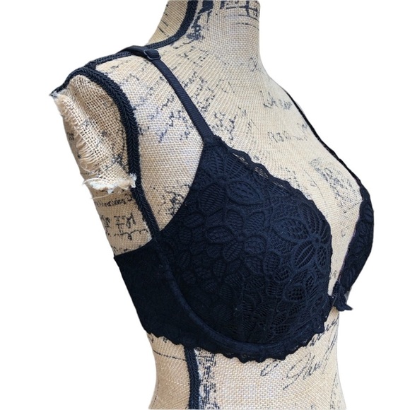 PINK Victoria’s Secret Date Padded Push Up Bra size 32 DD - Picture 5 of 9